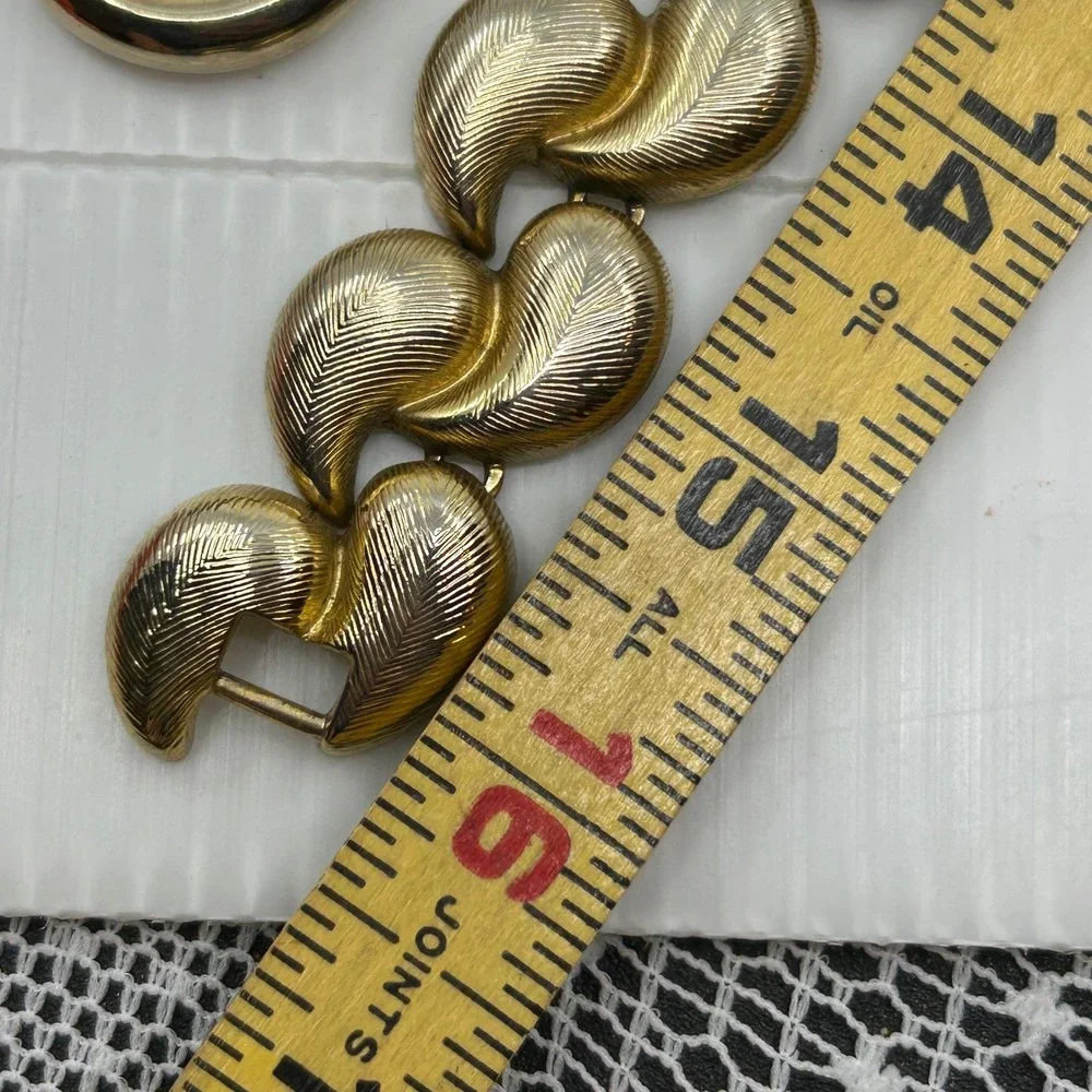 Vintage Brushed Gold Tone Chunky Collar Necklace Costume Jewelry Glam Formal